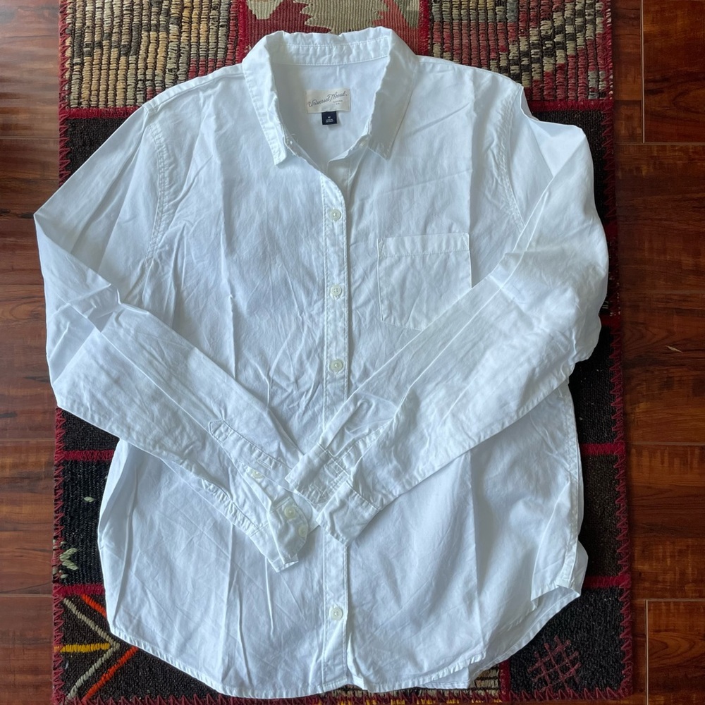 Universal thread women long sleeves white shirt